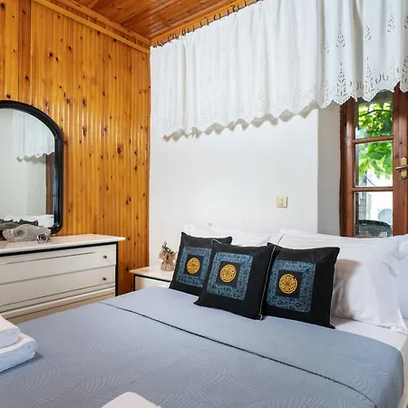 Rustic 2 Min Walk To The Heart Of Apartman Limenária